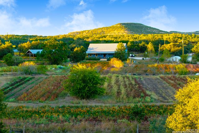 13977 ranch road 2325, Blanco, TX 78606