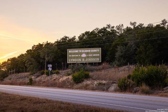 13977 ranch road 2325, Blanco, TX 78606