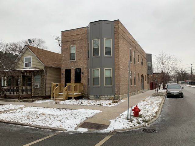 13443 Greenwood Avenue 2E, Blue Island, IL 60406