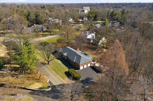 2778 Maple Rd, Louisville, KY 40205