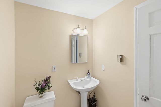 15 Pleasant Street UNIT E23, Harwich Port, MA 02646