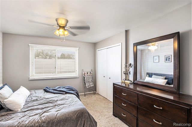 3990 Cresthaven Drive, Waterford Charter Township, MI 48328