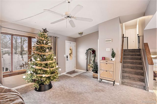 3990 Cresthaven Drive, Waterford Charter Township, MI 48328