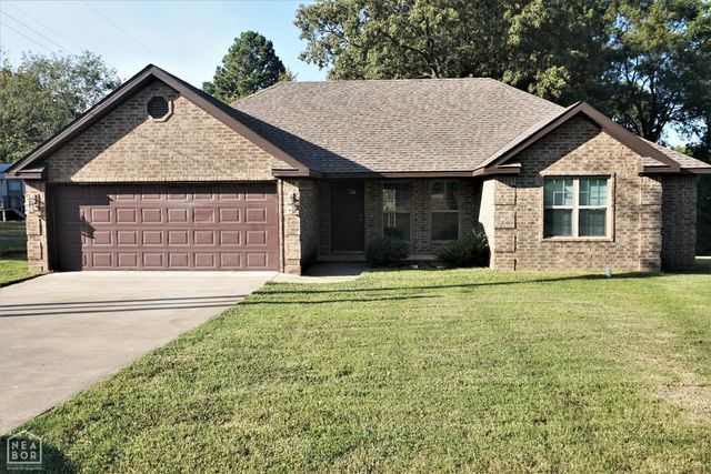 208 Lake Drive, Jonesboro, AR 72405