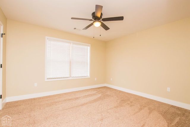 208 Lake Drive, Jonesboro, AR 72405