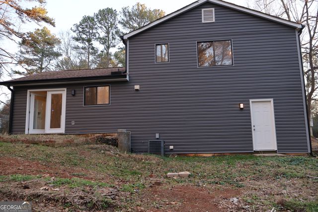 5128 Galbraith Circle, Stone Mountain, GA 30088