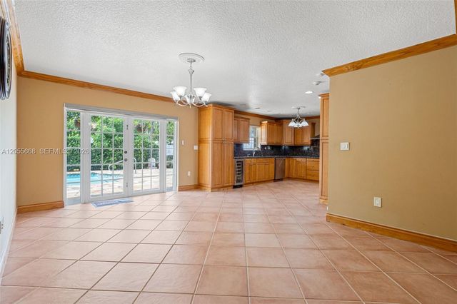 13390 SW 1st St, Miami, FL 33184
