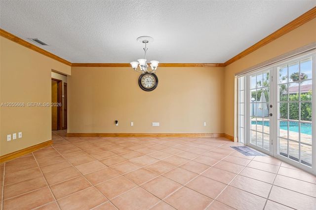 13390 SW 1st St, Miami, FL 33184