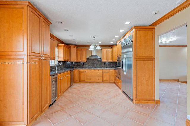 13390 SW 1st St, Miami, FL 33184