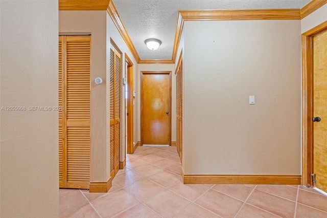 13390 SW 1st St, Miami, FL 33184
