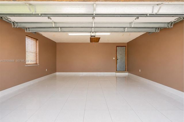 13390 SW 1st St, Miami, FL 33184