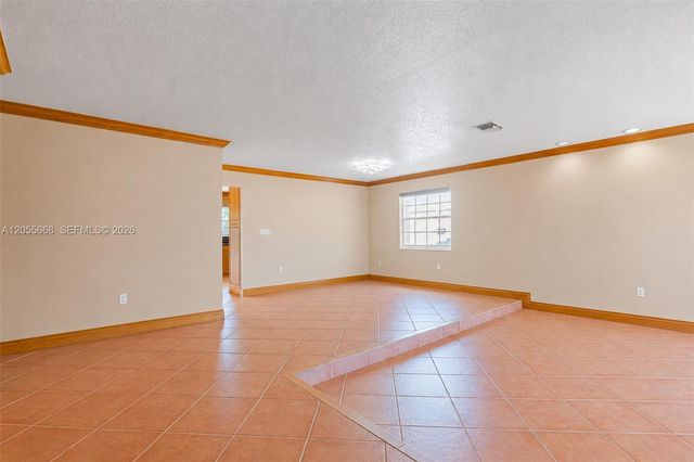 13390 SW 1st St, Miami, FL 33184