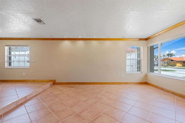 13390 SW 1st St, Miami, FL 33184
