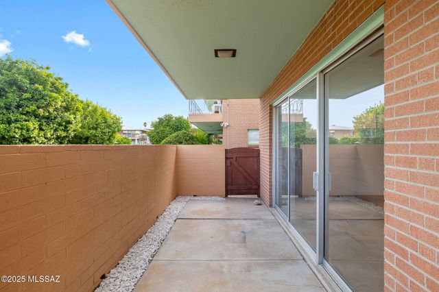 3018 E 6th St Unit 30, Tucson, AZ 85716
