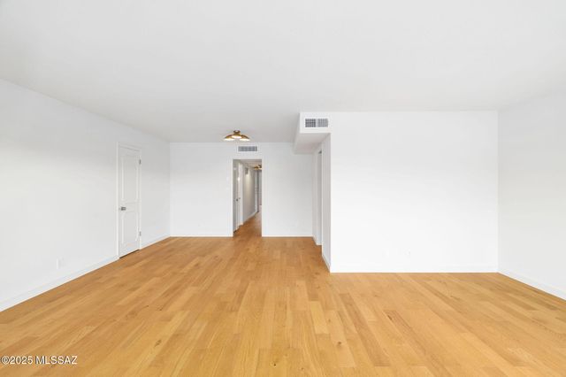 3018 E 6th St Unit 30, Tucson, AZ 85716