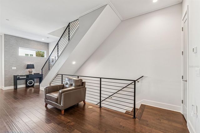 3100 W PAUL AVENUE 10, Tampa, FL 33611