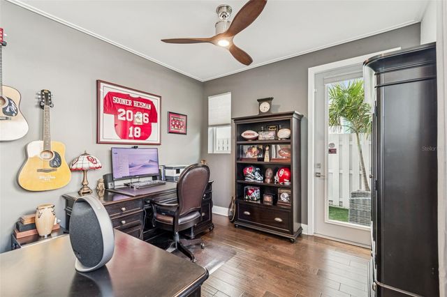 3100 W PAUL AVENUE 10, Tampa, FL 33611