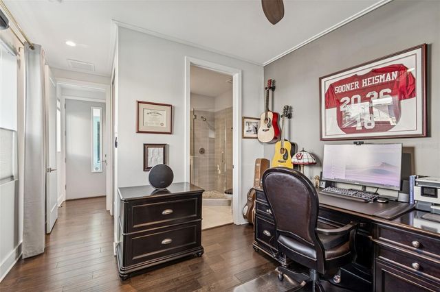 3100 W PAUL AVENUE 10, Tampa, FL 33611