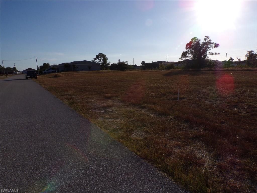 Image 5 of property listing at 1906 NW 23rd AVE, Cape Coral, FL 33993