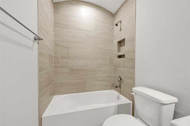 12102 Talmadge Reach Drive, Humble, TX 77346