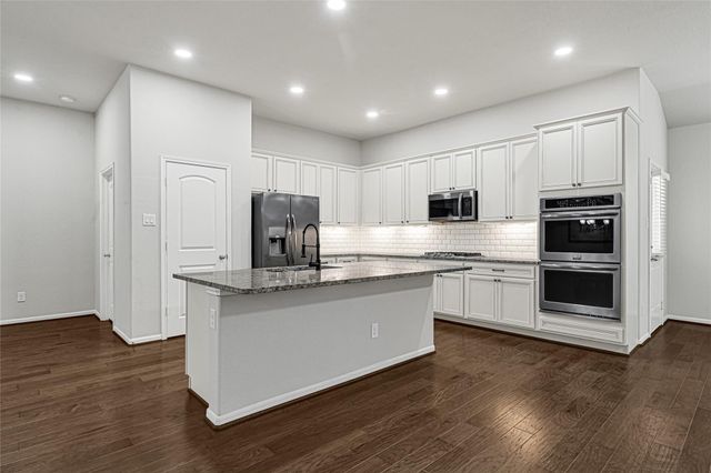 12102 Talmadge Reach Drive, Humble, TX 77346