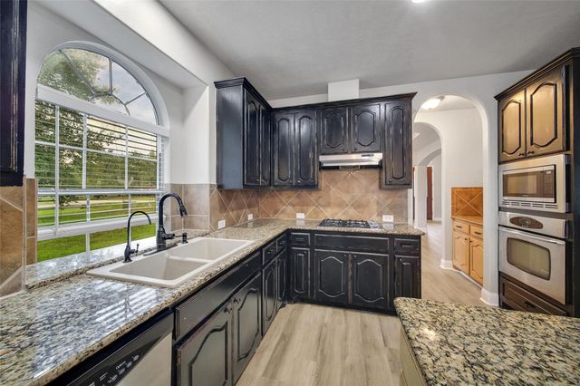 2315 Legends Gate Drive, Spring, TX 77386