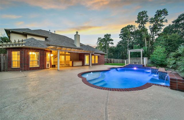 2315 Legends Gate Drive, Spring, TX 77386