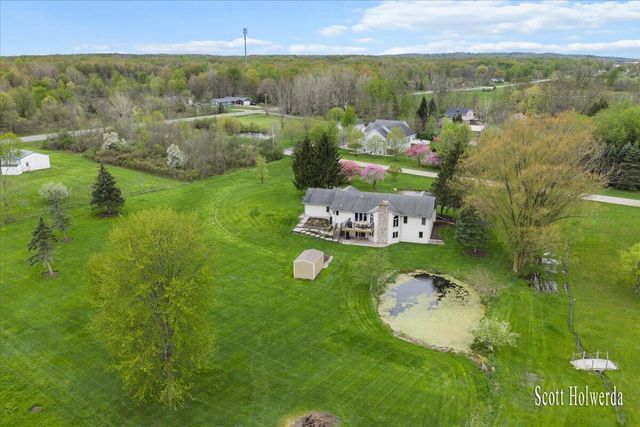 2901 84th Street SE, Caledonia, MI 49316