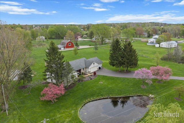 2901 84th Street SE, Caledonia, MI 49316