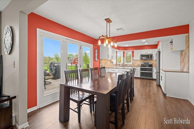 2901 84th Street SE, Caledonia, MI 49316