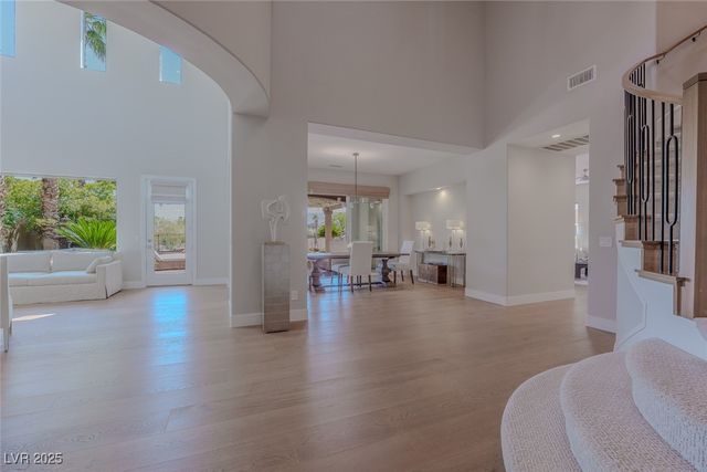 11359 Winter Cottage Place, Las Vegas, NV 89135