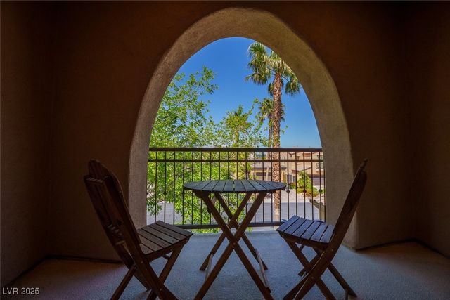 11359 Winter Cottage Place, Las Vegas, NV 89135