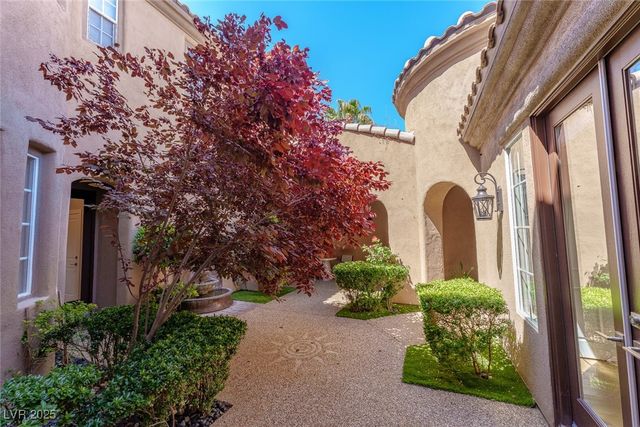 11359 Winter Cottage Place, Las Vegas, NV 89135