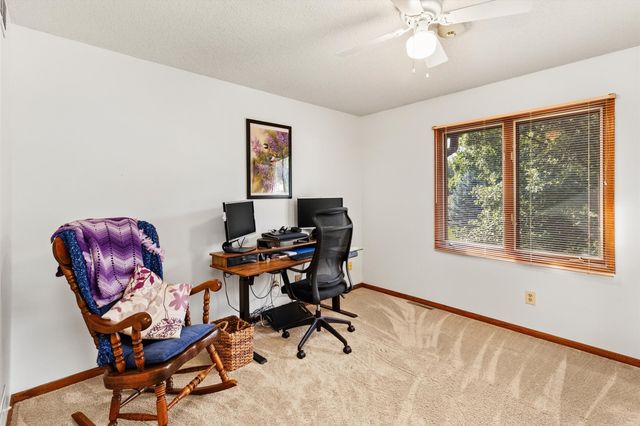 5745 Columbine Drive, Johnston, IA 50131