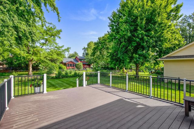 5745 Columbine Drive, Johnston, IA 50131