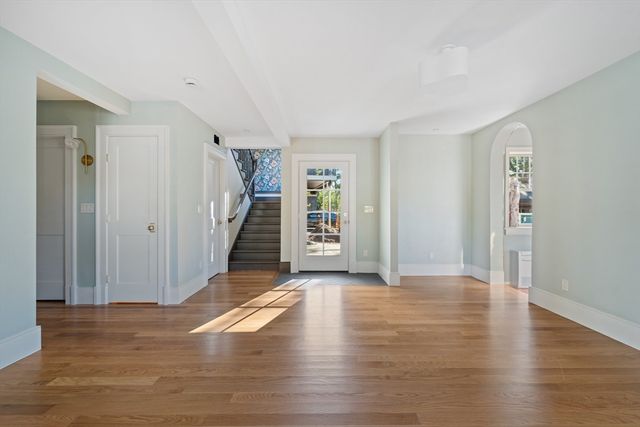 67 Park Street A, Northampton, MA 01062