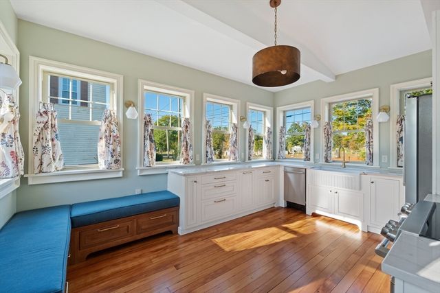 67 Park Street A, Northampton, MA 01062