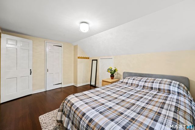 26 Fernbel Lane, West Hartford, CT 06107