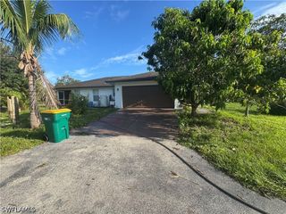 3495 everglades BLVD, Naples, FL 34120