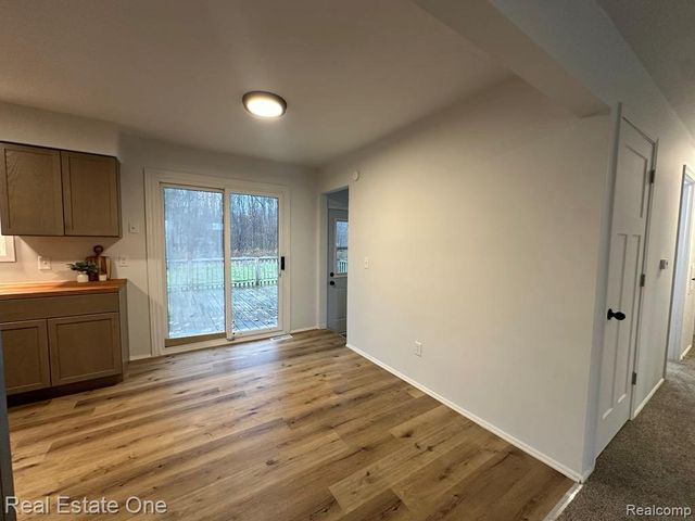 1507 Transue Avenue, Burton, MI 48509