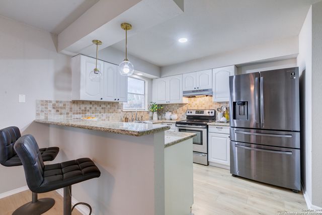 8727 Tradewind, Windcrest, TX 78239