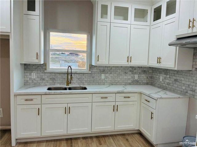 2805 Grandora Drive, San Juan, TX 78589