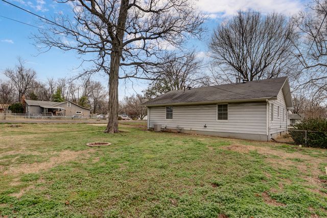 903 S Scenic Avenue, Springfield, MO 65802