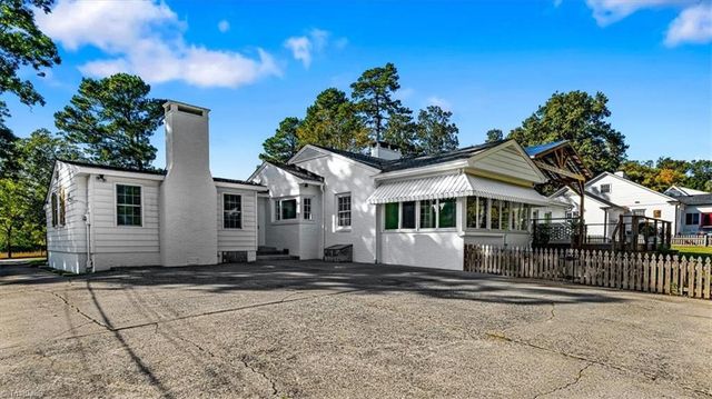 100 N Holden Road, Greensboro, NC 27410