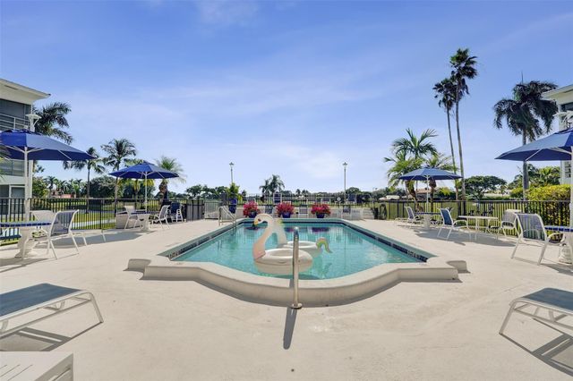 4848 NE 23 Avenue 9C, Fort Lauderdale, FL 33308