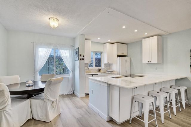 4848 NE 23 Avenue 9C, Fort Lauderdale, FL 33308