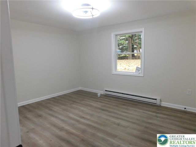 1405 Donalds Road, Chestnuthill Twp, PA 18330