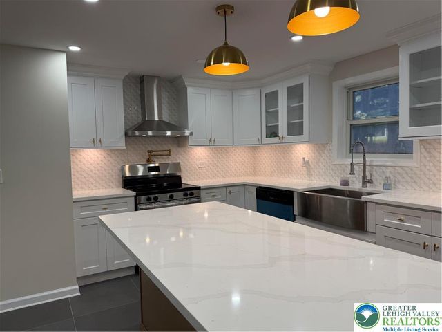 1405 Donalds Road, Chestnuthill Twp, PA 18330