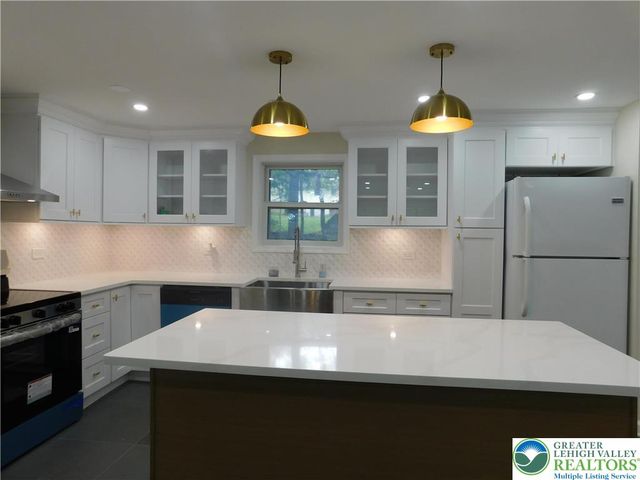 1405 Donalds Road, Chestnuthill Twp, PA 18330