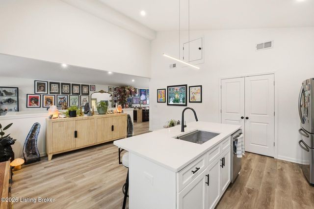 3021 Cleveland Blvd, Louisville, KY 40206